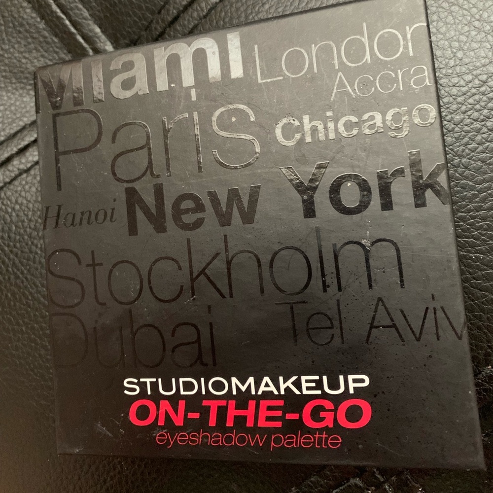 Studio make up on the go